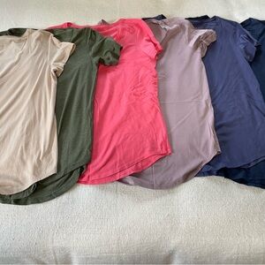 Bundle lululemon v-neck Love tees size 10